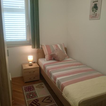 Apartman Sanja Apartment Rovinj Exterior foto